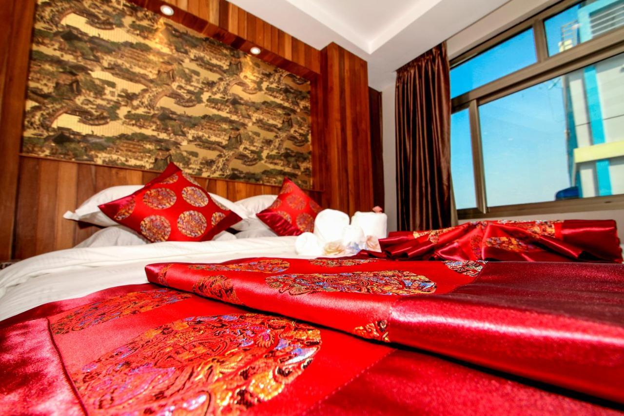 Gemsy Hotel Янгон Екстер'єр фото